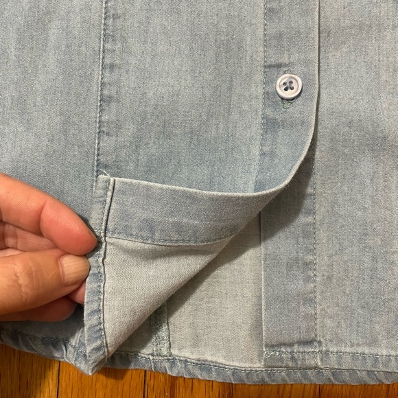 WHO WHAT WEAR Chambray Button-up - Picture 5 of 14